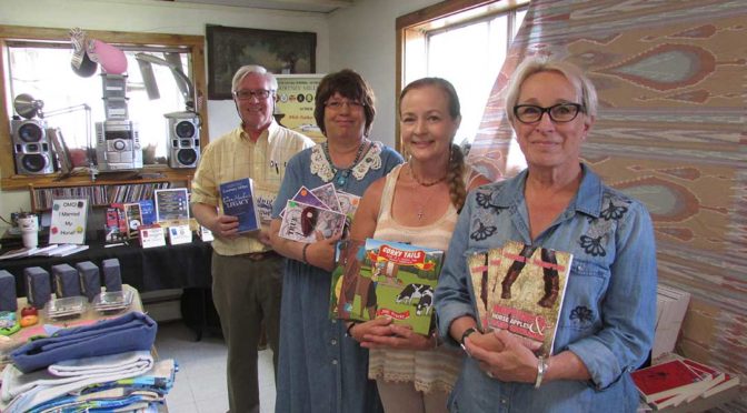 Cliffs’ Crafts Hosts Local Authors’ Book Signing